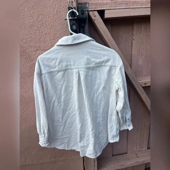 Maje
Ciera Corduroy Studded Shirt - Picture 6 of 8